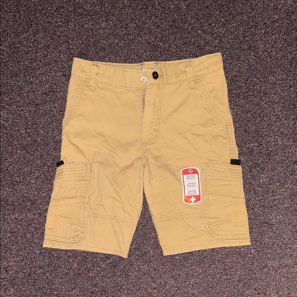 Boy’s Tan Wrangler Cargo Shorts - Picture 1 of 5
